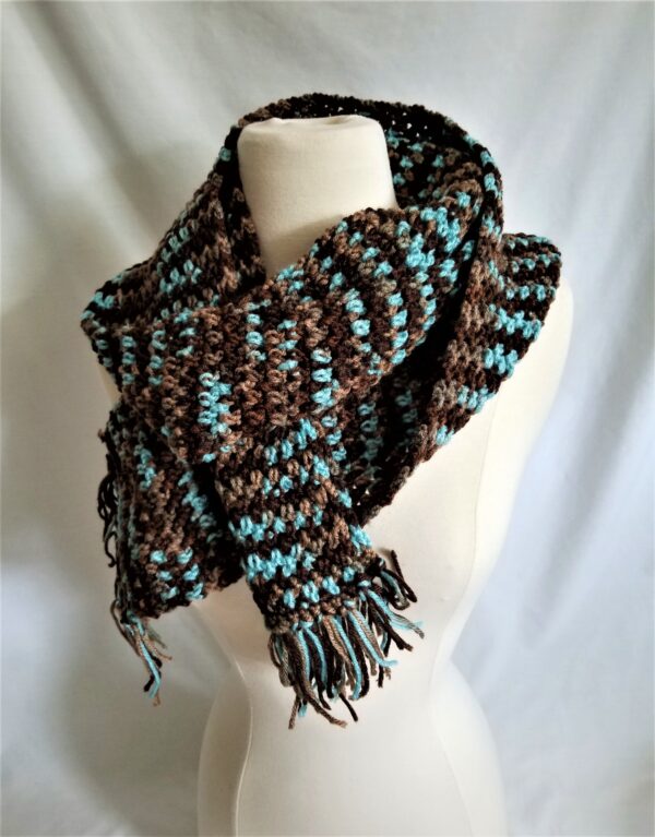 crochet blue and brown scarf and hat set. Yolanda's Creations