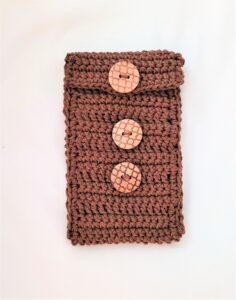 crochet phone cozy, brown, yolanda's creations