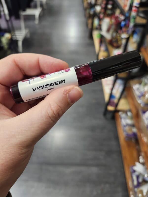 Legacy Lipgloss - Masslieno Berry