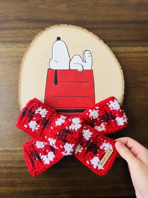 Red Gingham Snoopy Wood Slice Wall Art