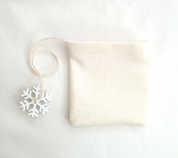 Fabric Reusable Tea Bag, Muslin Cotton Fabric, Snowflake Button - Image 2