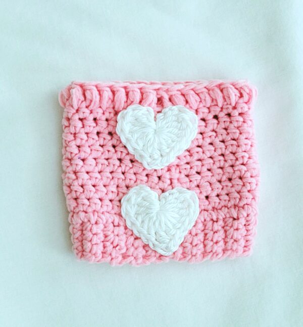 Cup Sleeve, Crochet - Pink with White Hearts - Image 2