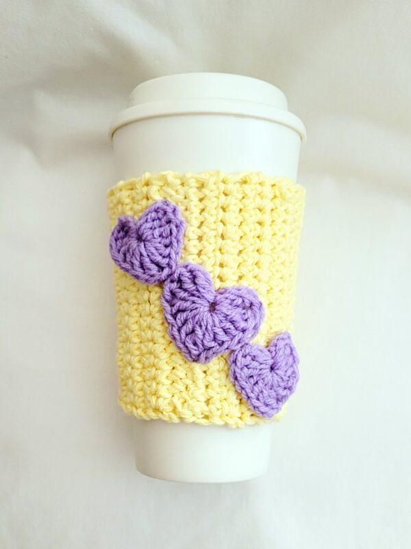 Cup Sleeve, Crochet - Yellow with Lavender Hearts