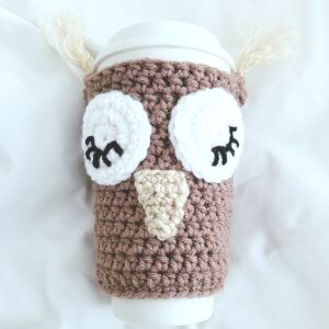 Cup Sleeve, Crochet - Taupe, Cozy Toffee Sleepy Owl