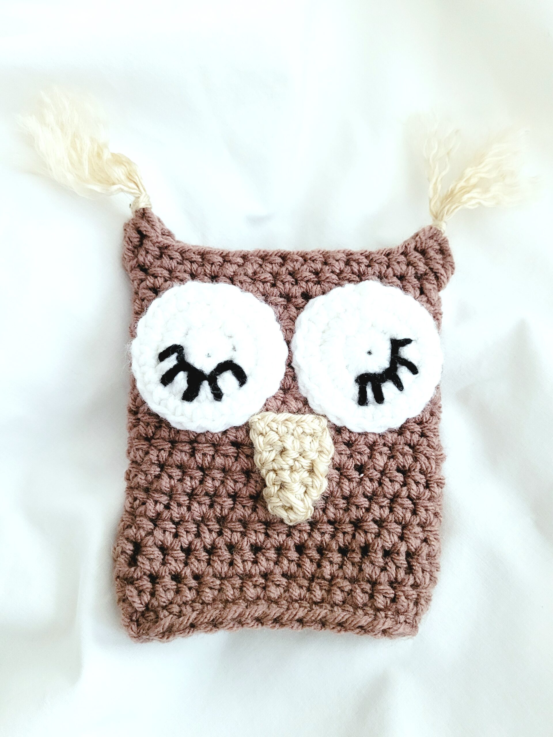 Cup Sleeve, Crochet - Taupe, Cozy Toffee Sleepy Owl - Image 2