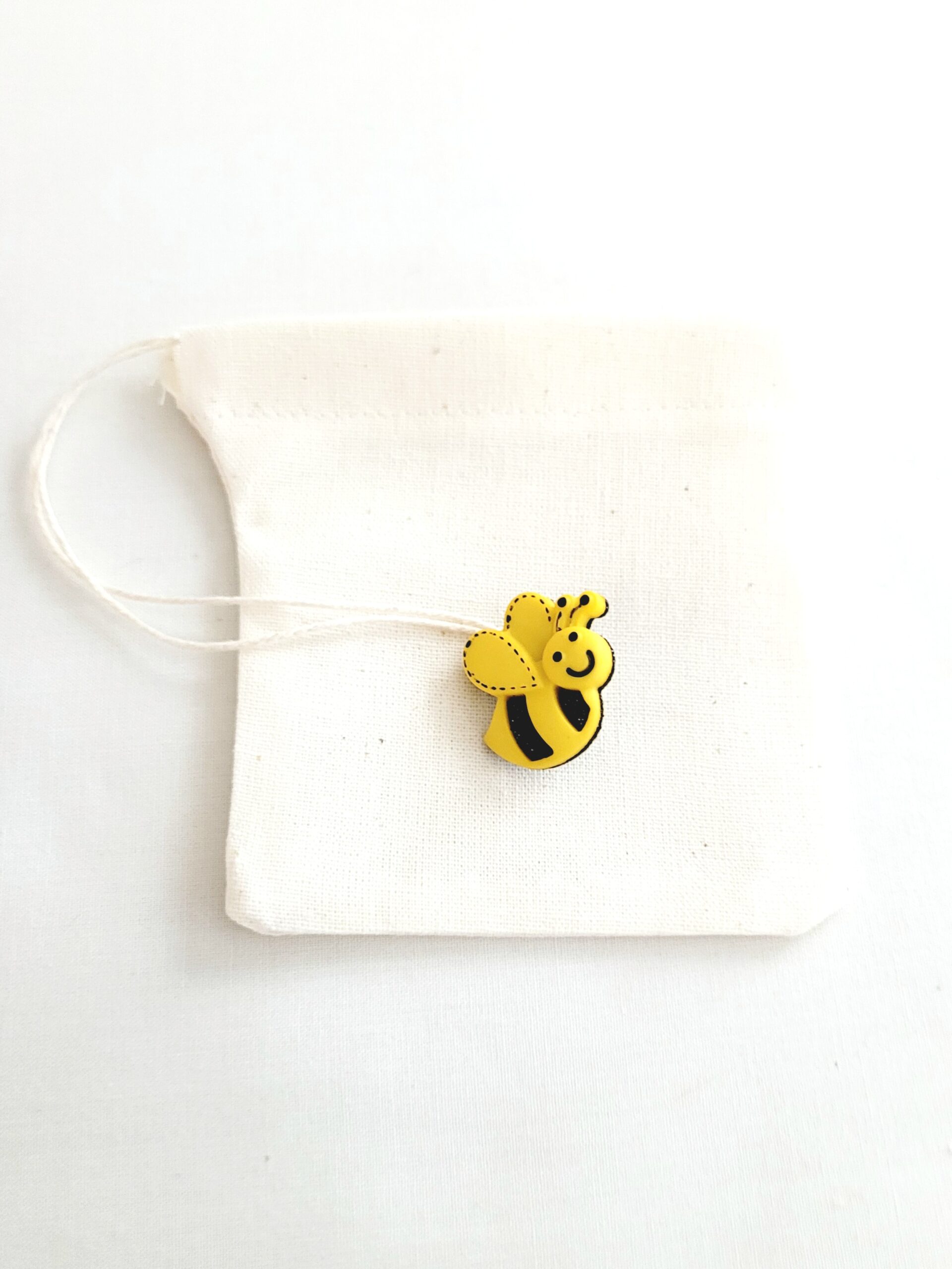 Fabric Reusable Tea Bag, Muslin Cotton Fabric, Bumble Bee Button - Image 3
