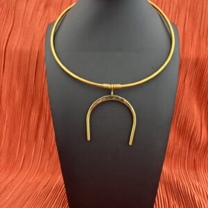 The Upinde Brass Collar