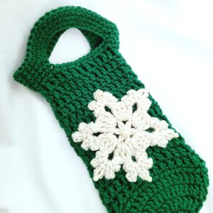 Crochet Gift Bag - Hunter Green with Beige Snowflake