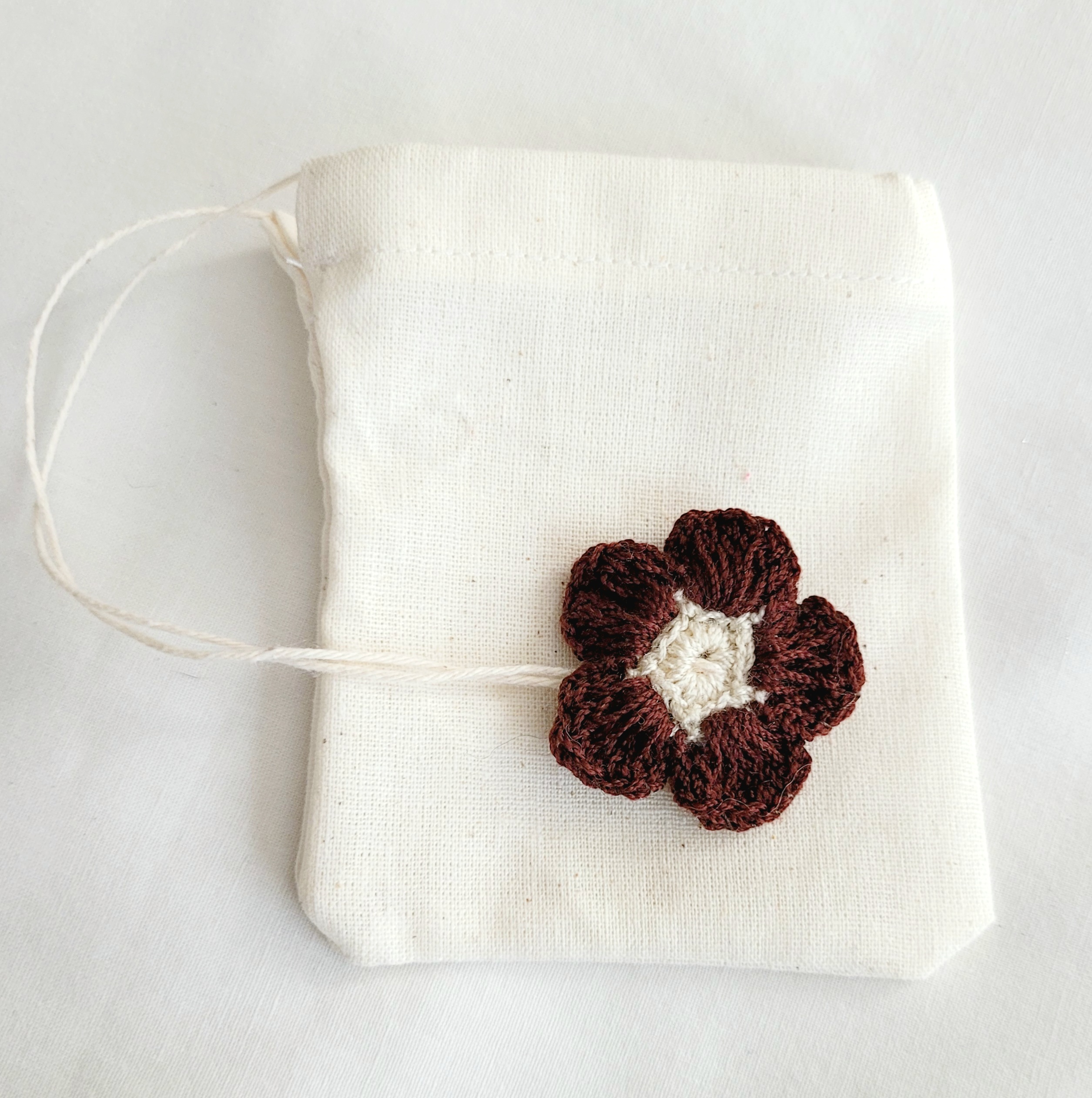 Fabric Reusable Tea Bags – Brown Crochet Flower - Image 3