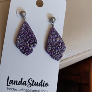Beautiful Purple Drops that have a Vintage Vibe