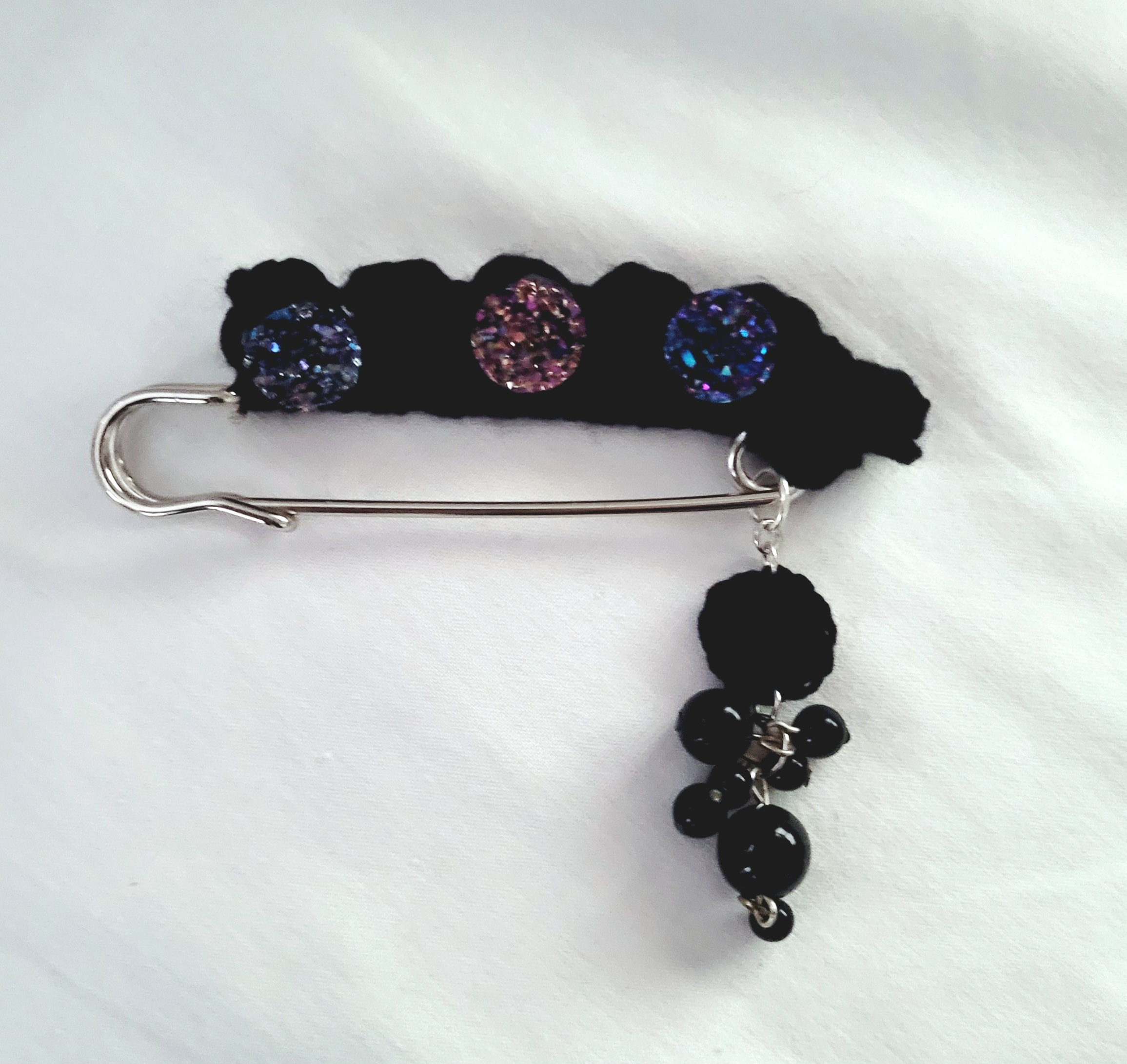 Crochet Brooch Pin - Black, Iridescent Beads with Pearls