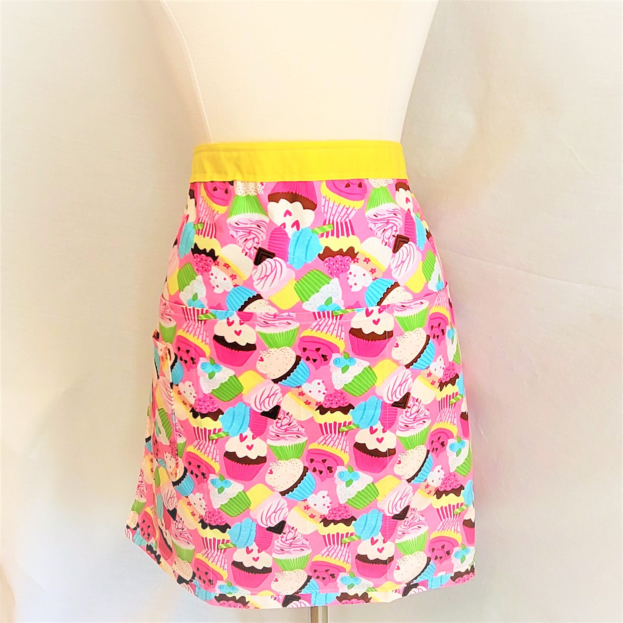 Apron, Half Apron, Cotton Apron - Cupcakes - Image 5