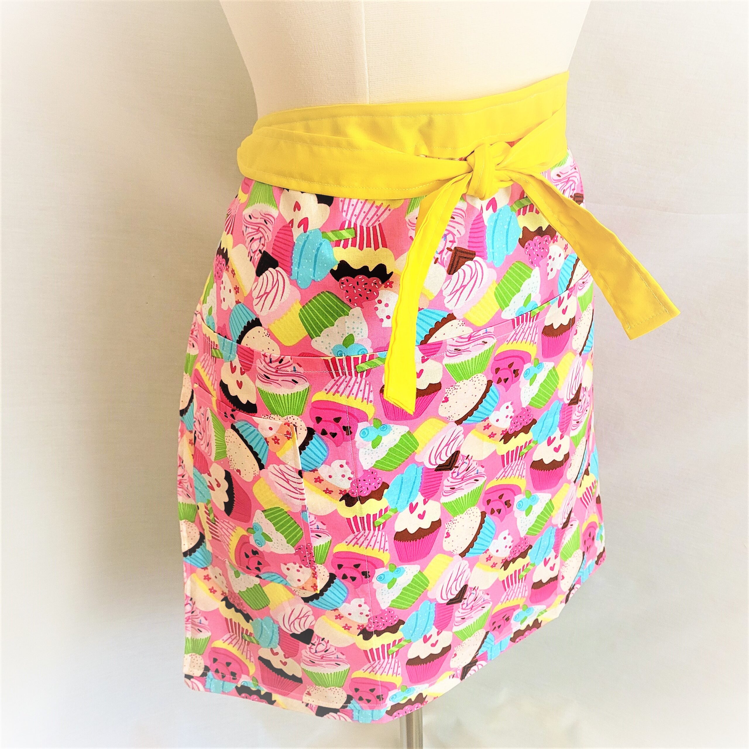 Apron, Half Apron, Cotton Apron - Cupcakes - Image 4