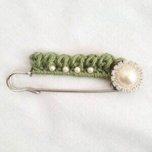 Crochet Brooch Pin - Green with Pearls