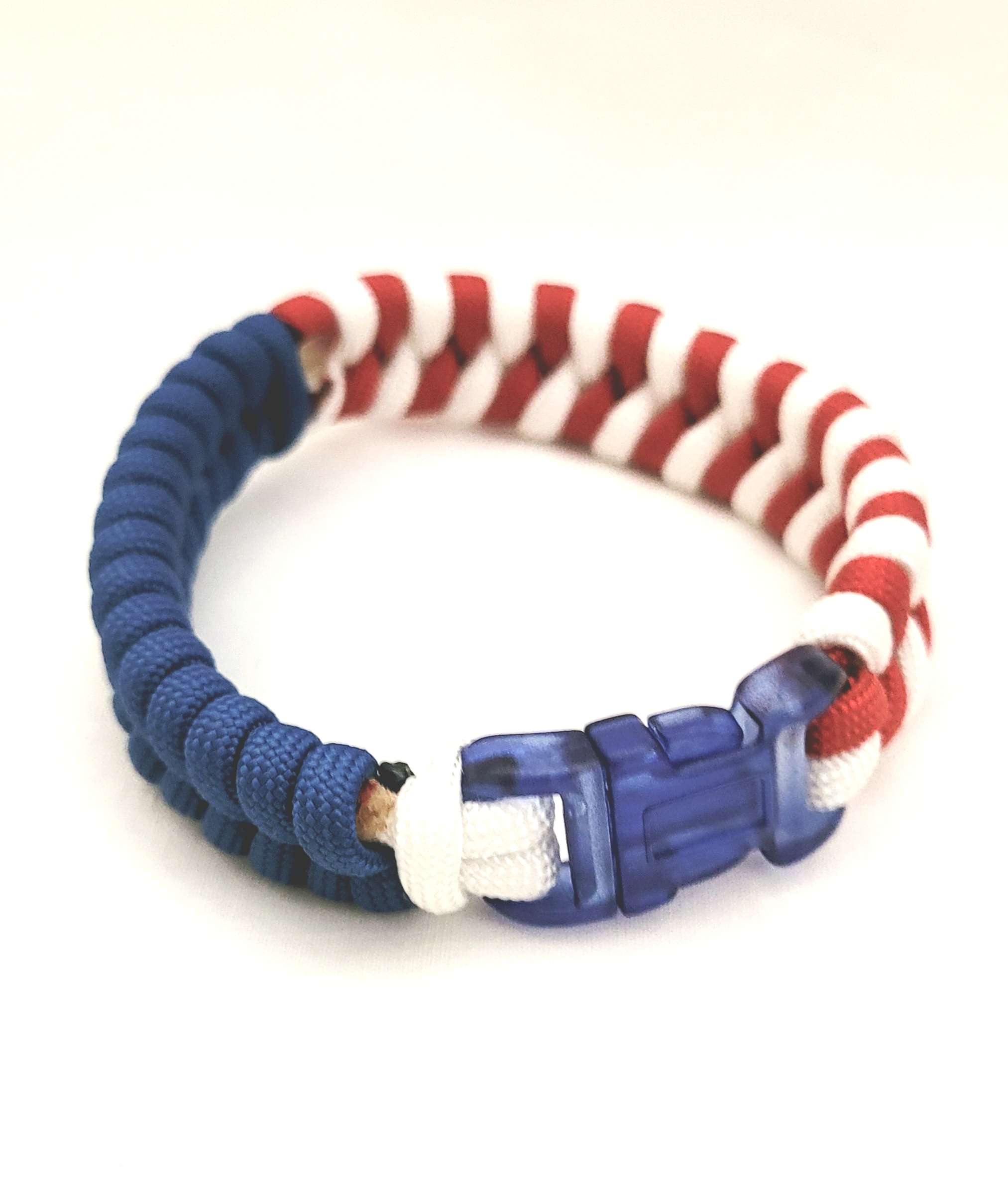 Paracord Braided Unisex Bracelet - Red/White with Blue with Blue Buckle
