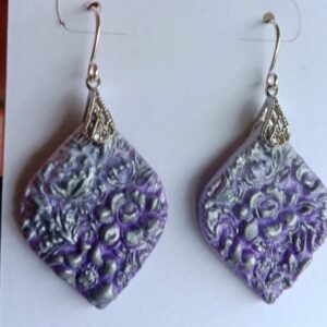 Decorative Vintage Style Stunning Earrings!