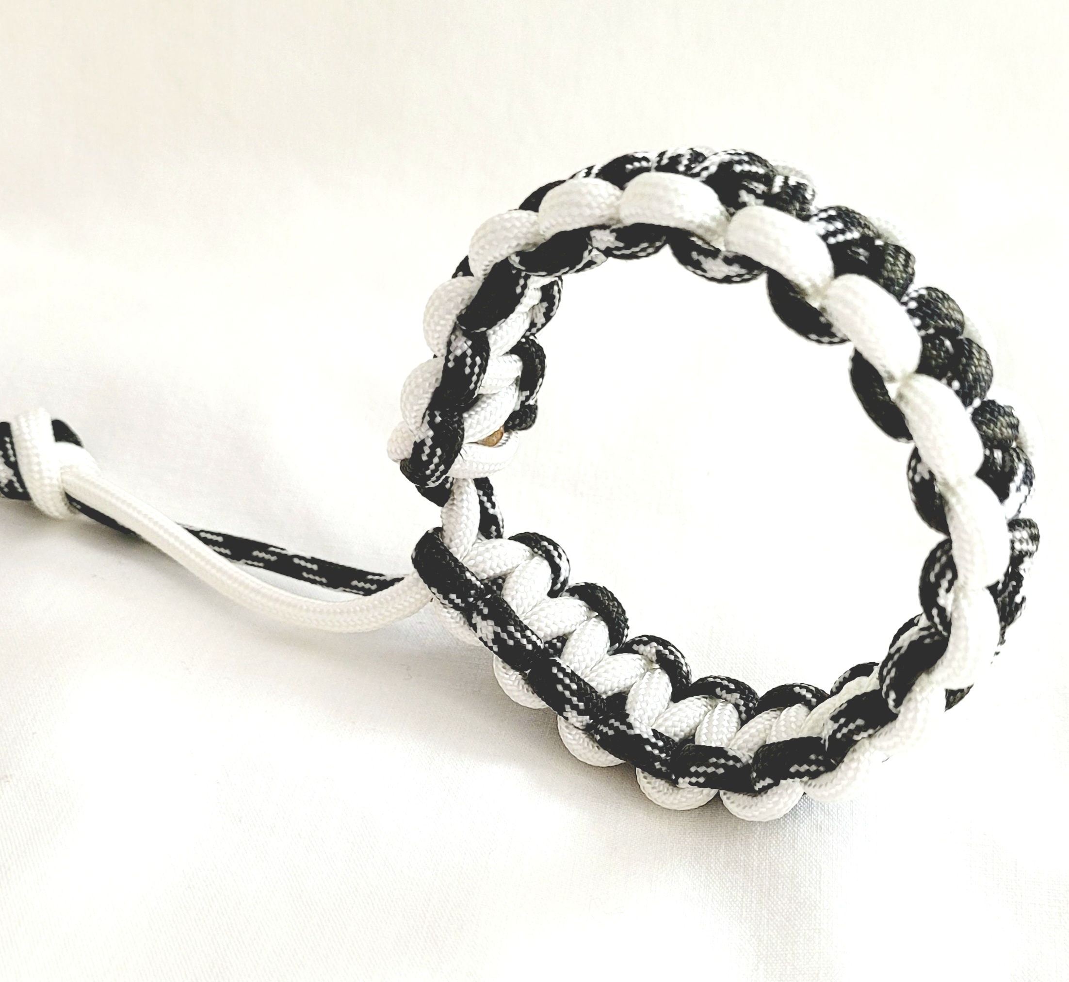 Paracord Braided Unisex Adjustable Bracelet - Urban Camo with White - Image 4