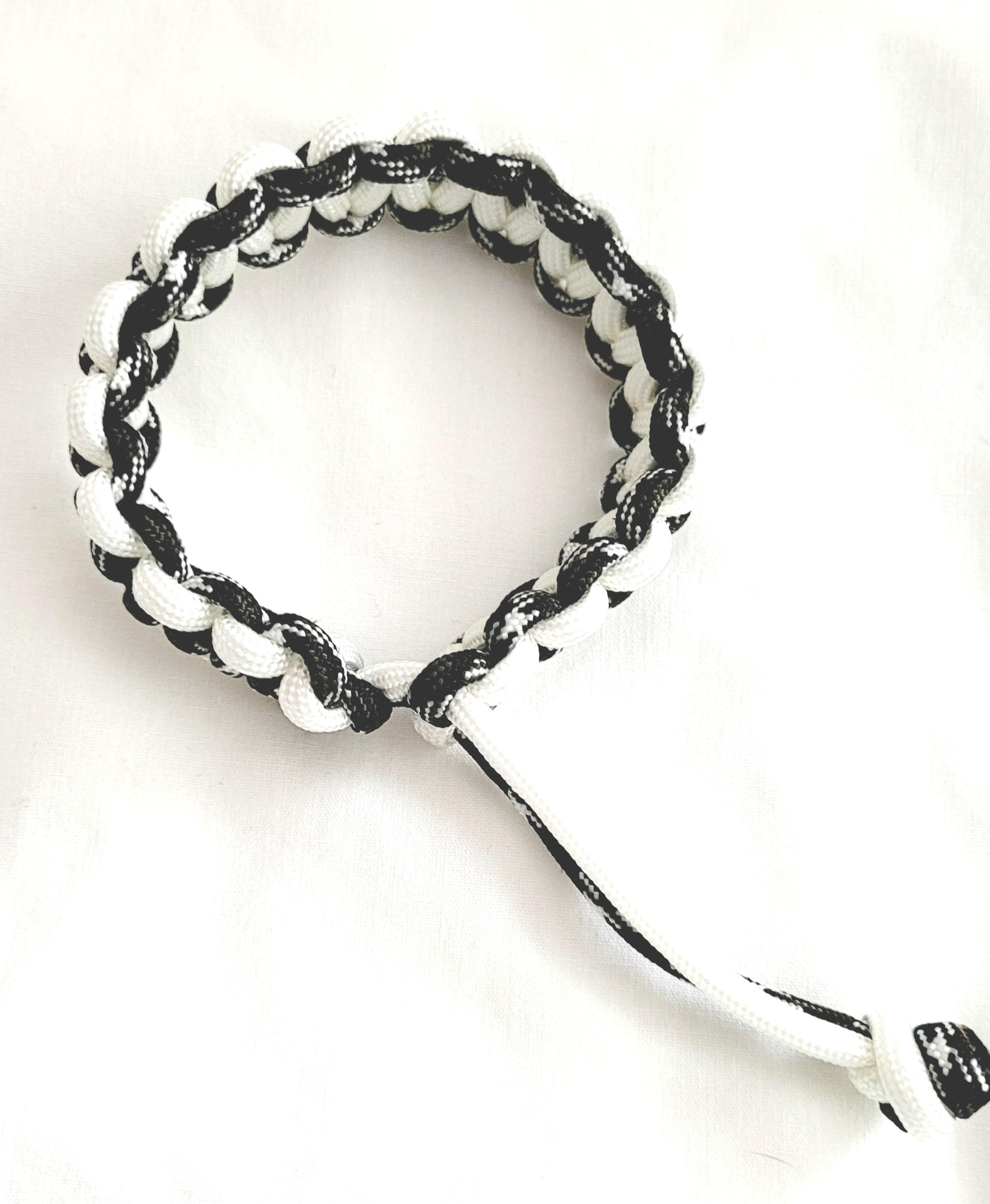 Paracord Braided Unisex Adjustable Bracelet - Urban Camo with White - Image 3