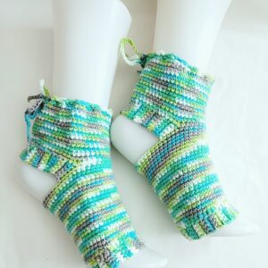 Yoga Socks – Crochet Socks for Yoga & Pilates - Green/Grey