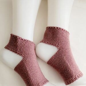 Yoga Socks – Crochet Socks for Yoga & Pilates - Mauve