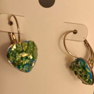 Turquoise shimmery druzy hearts on leverbacks