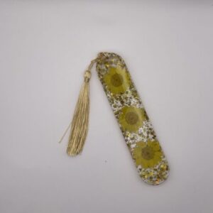 Resin floral bookmark with tassel - yellow
