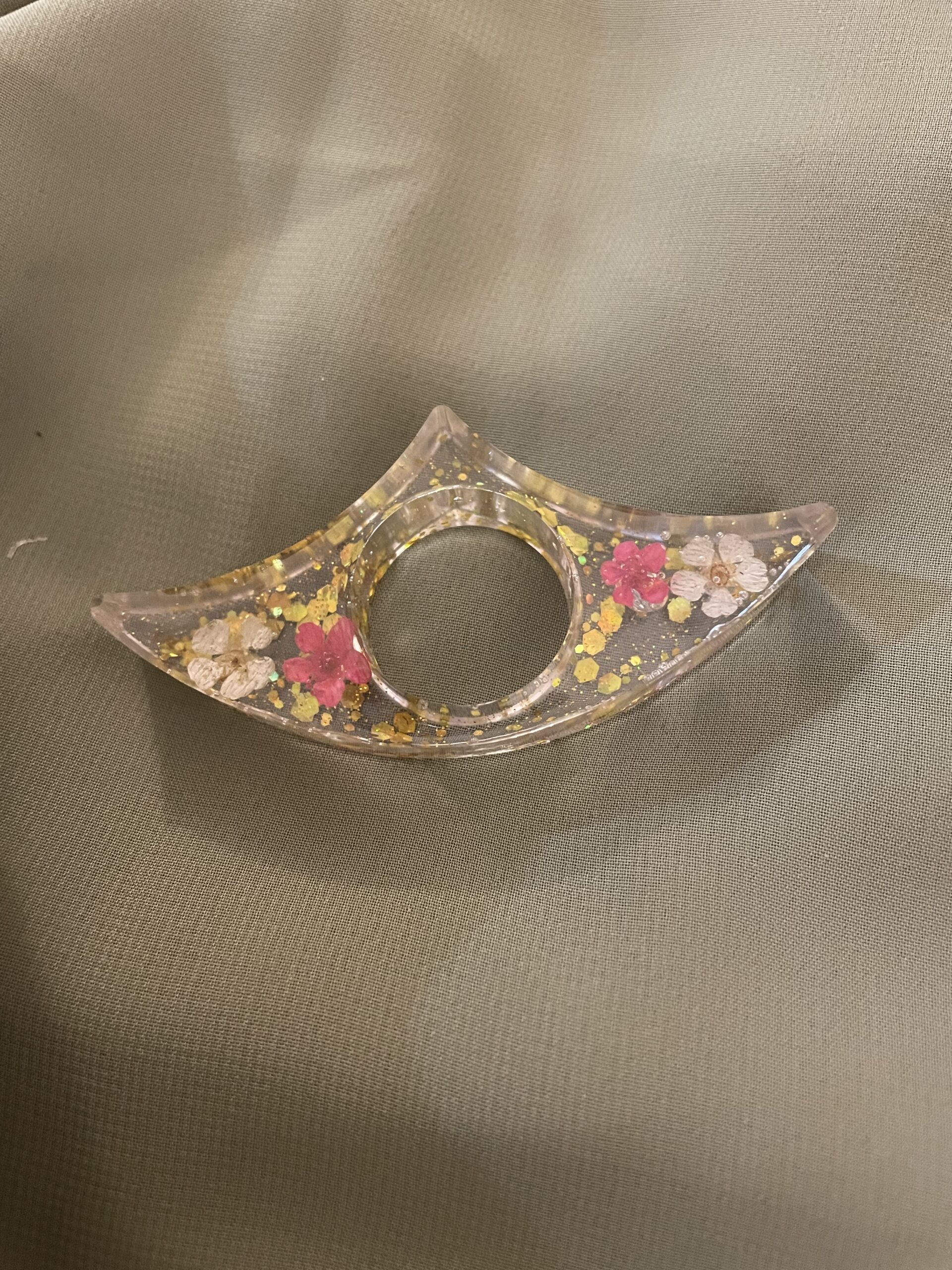 Book Page Holder for Reading -Soft Crescent - Image 2