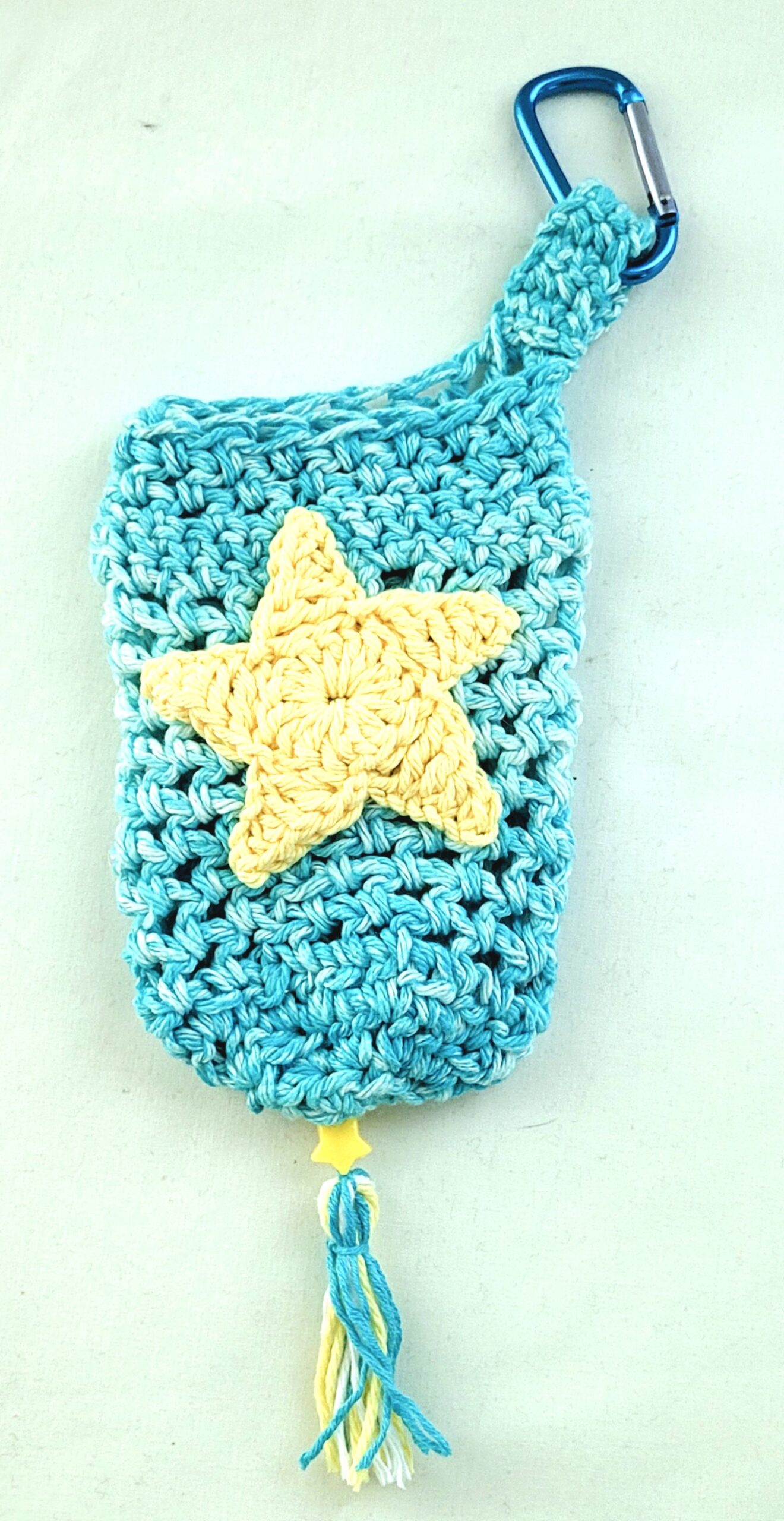 Water Bottle Holder with Carabiner Clip - Surf Blue with Yellow Star - Image 3