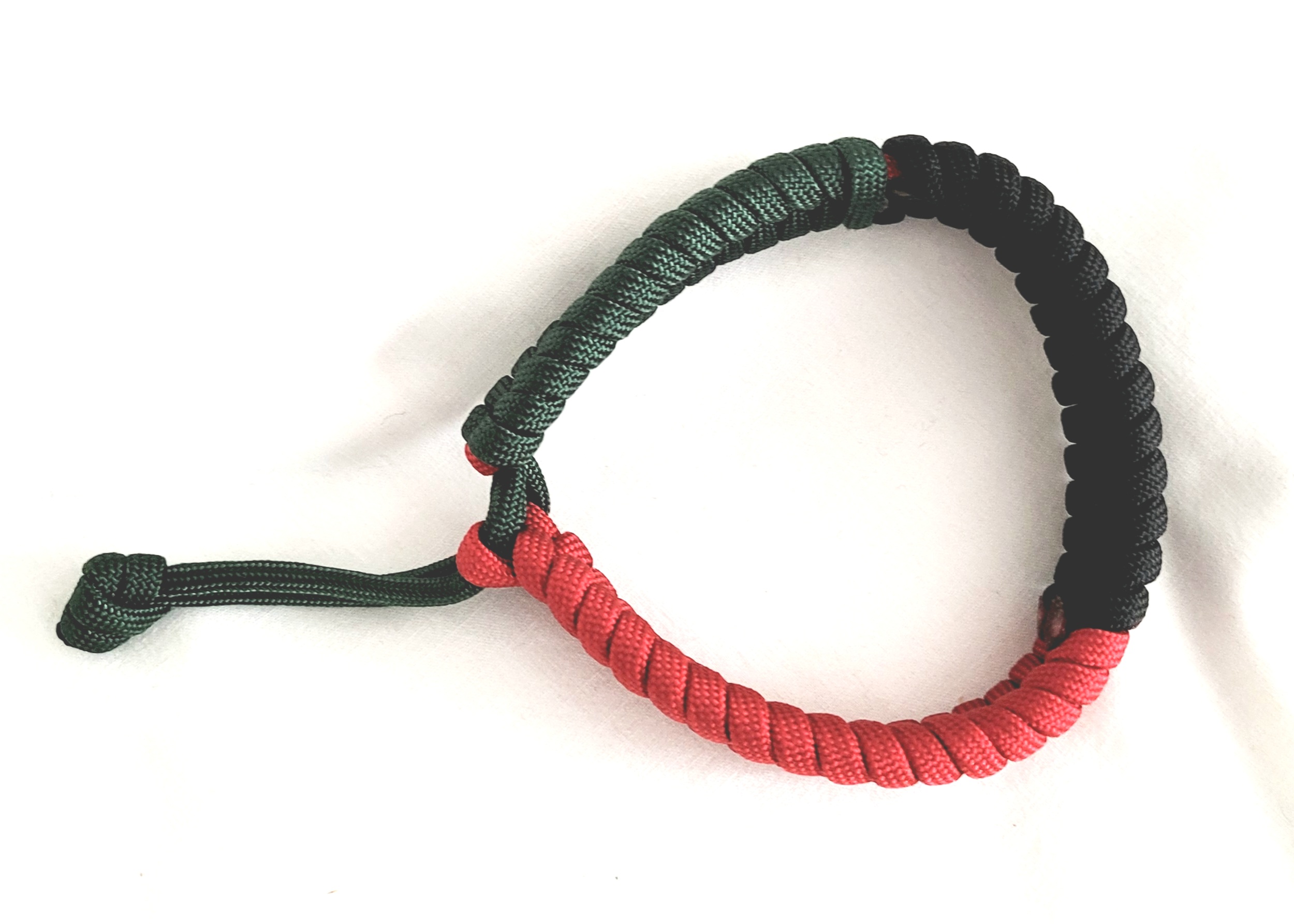 Paracord Braided Unisex Adjustable Bracelet - Green, Red and Black - Image 3