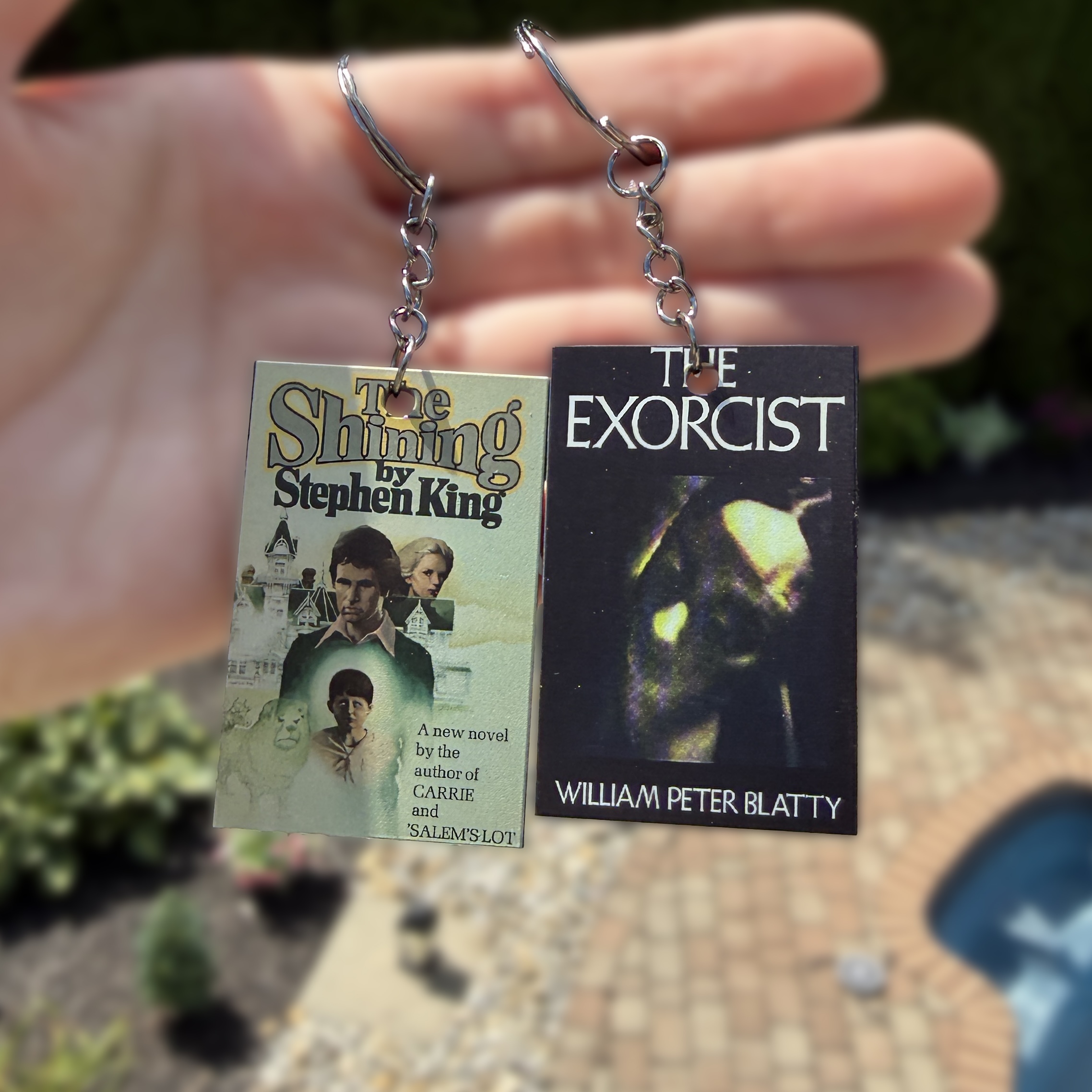 Classic Horror Novel Keychains - Image 2